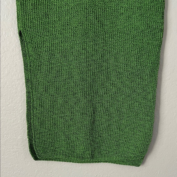 NWOT MANGO Women's Slit Knitted Skirt in Green in Size S - Picture 6 of 16